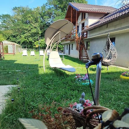 Happy Home Călimăneşti Bagian luar foto